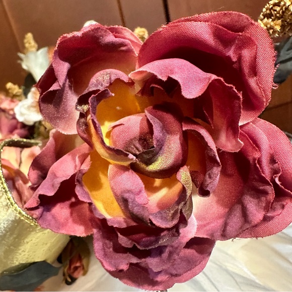 SALE!! Peony Door wreath or table arrangement.   3 - Picture 3 of 8